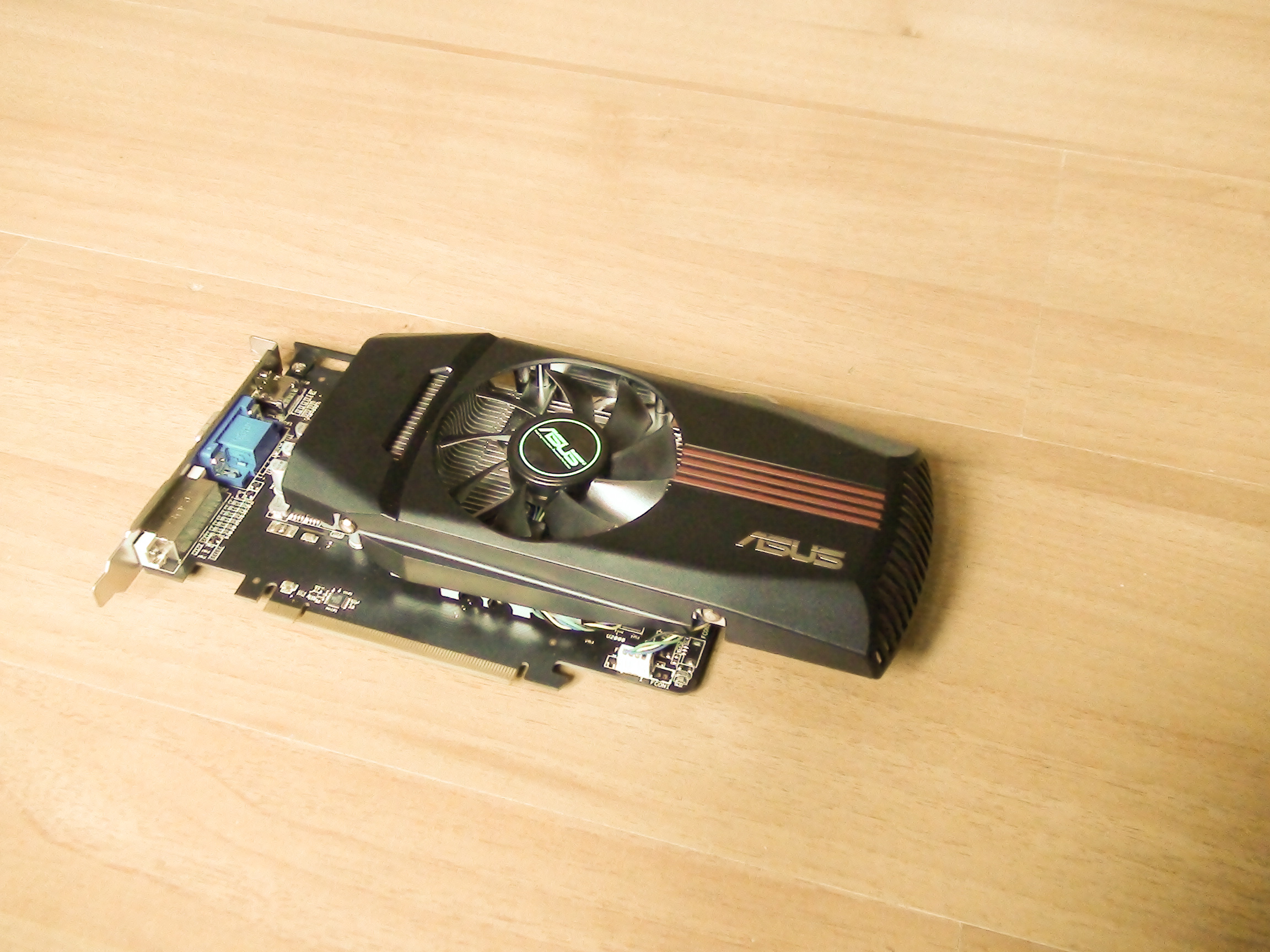 Radeon HD4870-4